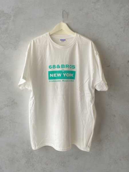 White / Aqua